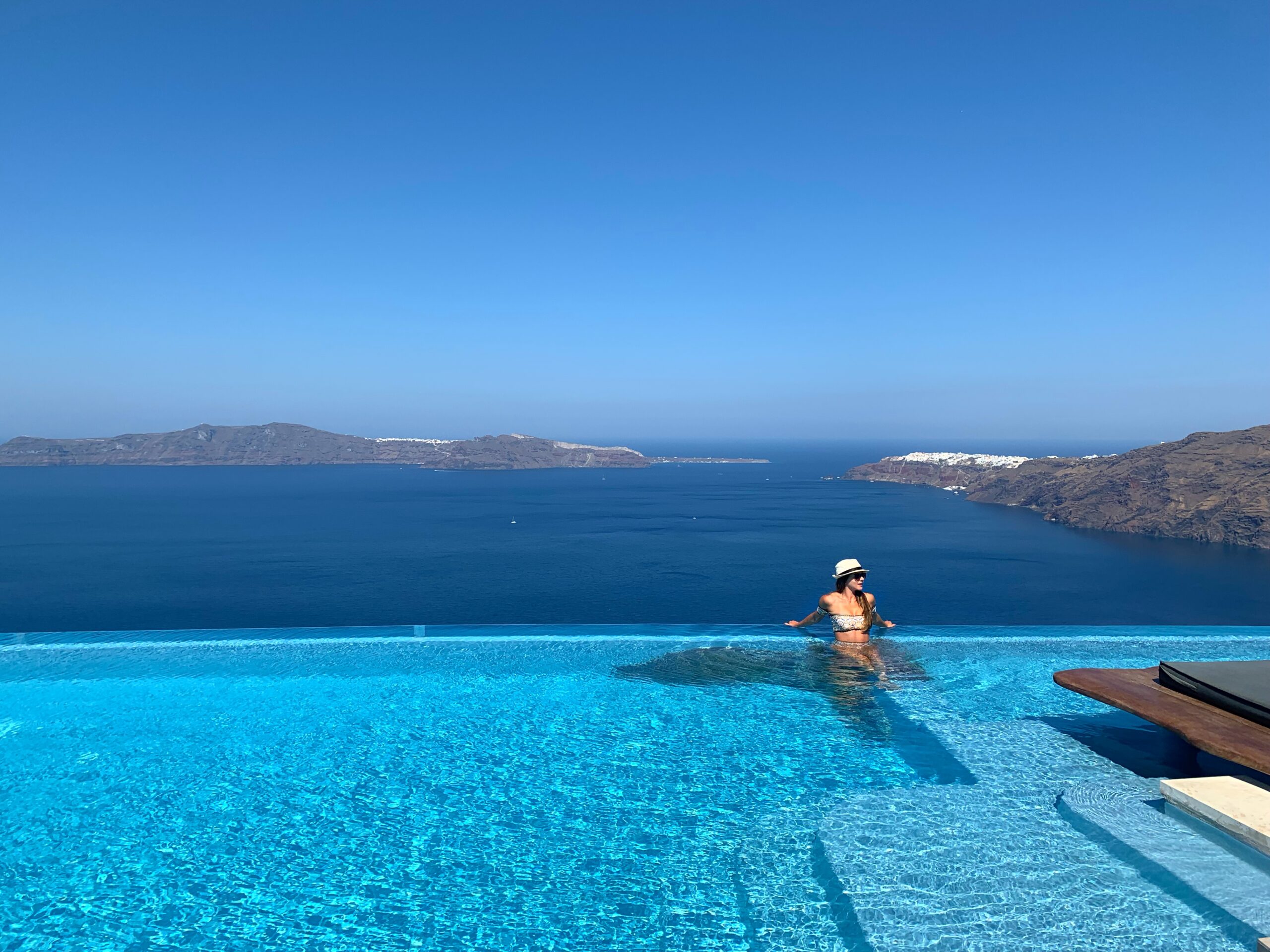 Como é se hospedar no Cavo Tagoo Santorini